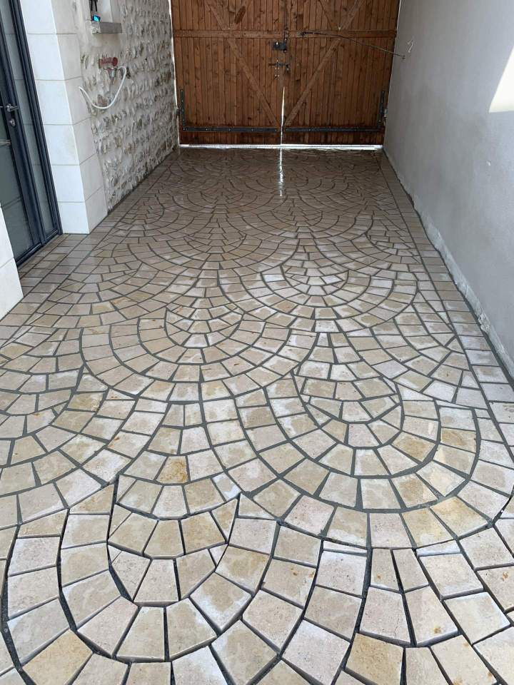 Dallage d'allée Priay